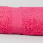 TOALLA DE ROSTRO LIVIANA HOT PINK - Imagen 2