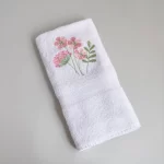 TOALLA DE ROSTRO BORDADA RAMILLETE 2 ROSA