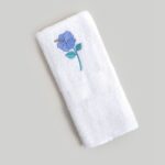 TOALLA DE ROSTRO BORDADA DALILA CELESTE